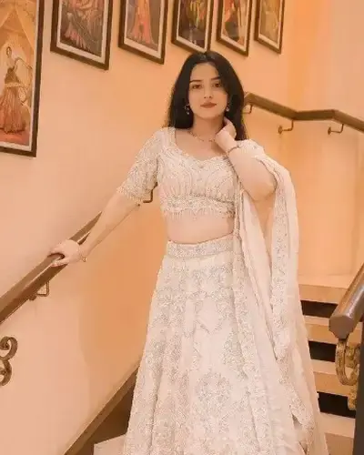 Escort Mummidivaram